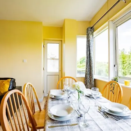 Apartment 58 - Affordable 3 Bed